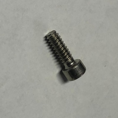 Titan 0524613 Screw